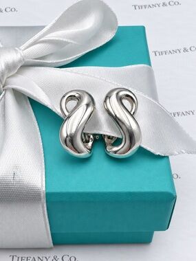 Tiffany & Co. Infinity Sterling Silver 925 Omega-Back Earrings Gift Box Vintage